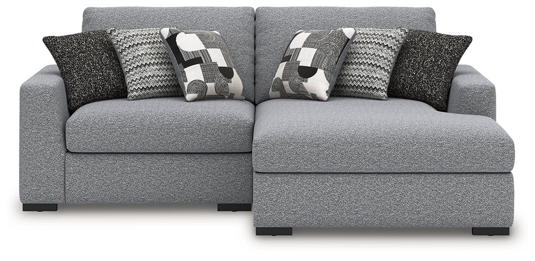 Bealton Sectional with Chaise