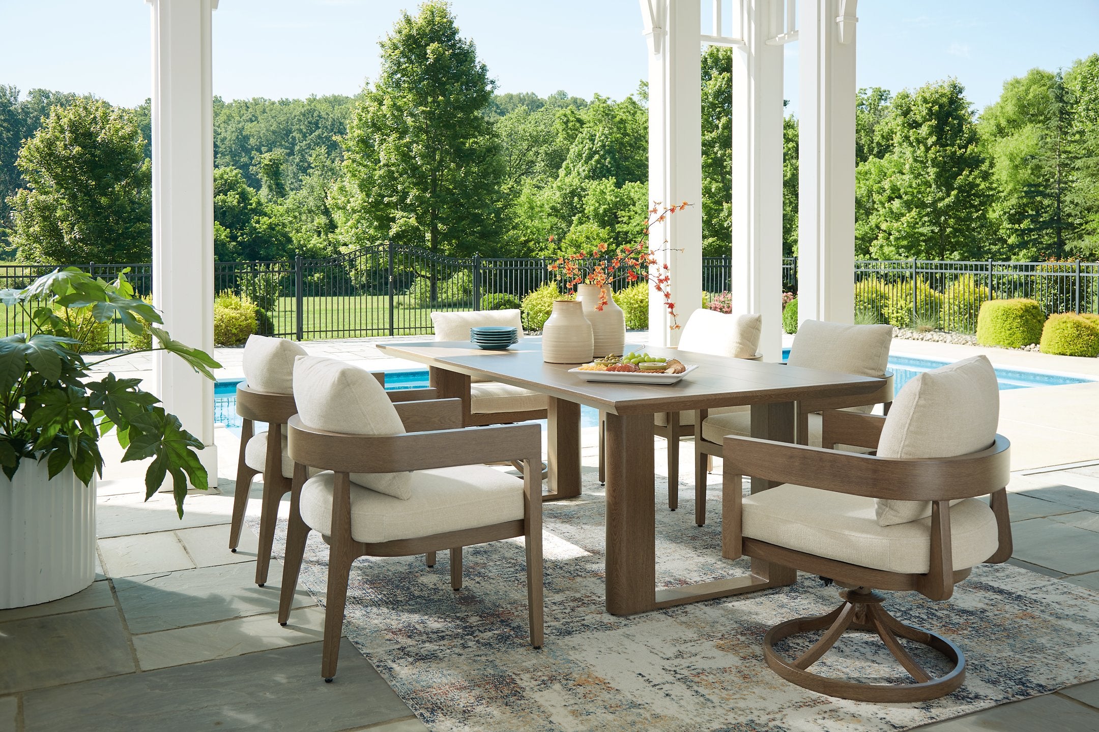 Serene Bay Outdoor Dining Set